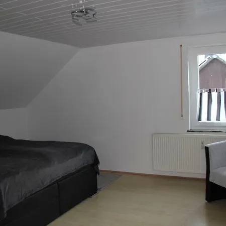 Abersfelder Mit Balkon * Wildflecken
