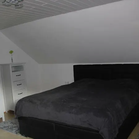 Abersfelder Mit Balkon